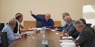 ALTINOVA’DA EKİM MECLİSİ DEVAM ETTİ
