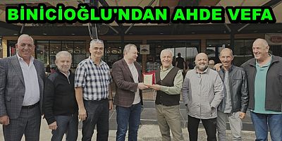 BARBAROS BİNİCİOĞLU'NDAN 50 YILLIK DOSTLUĞA PLAKET!