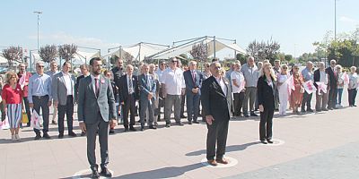 CHP YALOVA KURULUŞUNU KUTLUYOR