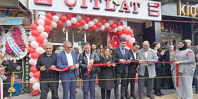 ÇITLAT KURUYEMİŞ KAPILARINI AÇTI