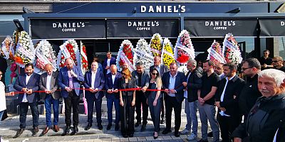 DANİEL'S KADIKÖY AÇILDI