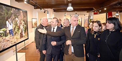 GİZEM DOLU ANADOLU SERGİSİ YALOVALILARLA BULUŞTU