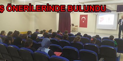 İŞKUR ÖĞRENCİLERE MESLEK SEÇİMİNİN ÖNEMİNİ ANLATIYOR