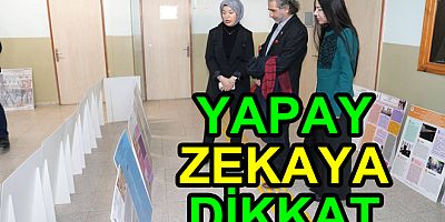 YALOVA ÜNİVERSİTESİNDE YAPAZ ZEKA TARTIŞILDI