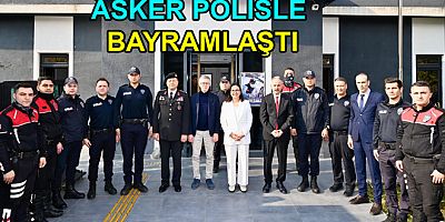 YALOVA VALİSİ POLİS VE ASKERLE BAYRAMLAŞTI