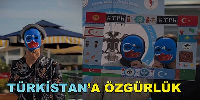 YAÜ ÖĞRENCİLERİ DOĞU TÜRKİSTAN ZULMÜNE SESSİZ KALMIYOR