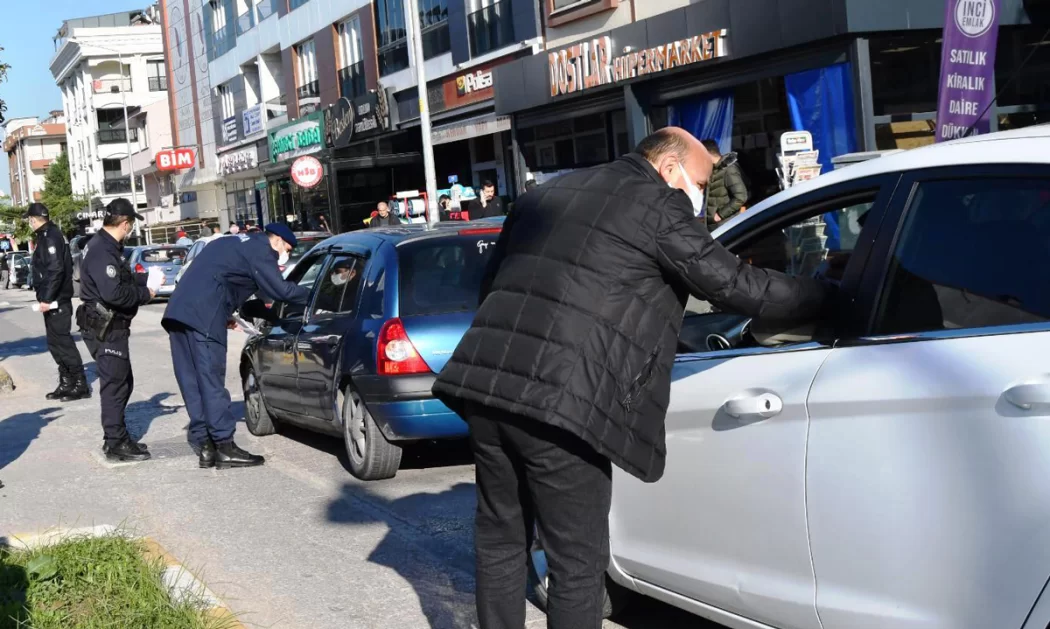 TRAFİK KURALLARINA UYMALIYIZ