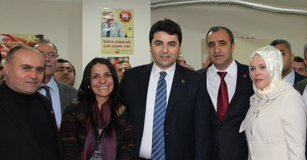TUTUĞ ORHANGAZİ MİTİNGİNDE BAŞKAN İLE GÖRÜŞTÜ