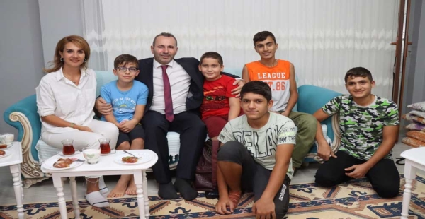 TUTUK EV ZİYARETLERİNE BAŞLADI