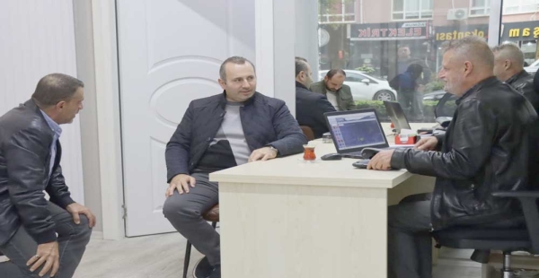 TUTUK SİİRT VAKFINI ZİYARET ETTİ
