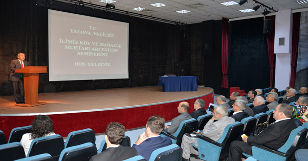 VALİ CEBİROĞLU MUHTARLARA GÖREVLERİNİ HATIRLATTI