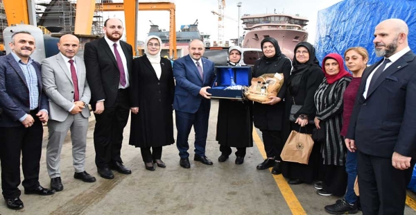 VARANK ALTINOVA TERSANELERİNDE