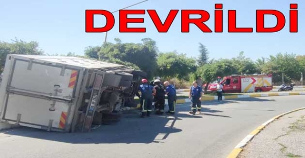 VİRAJI ALAMADI DEVRİLDİ