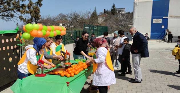 ​VİTAMİN ŞENLİĞİ YAPILDI