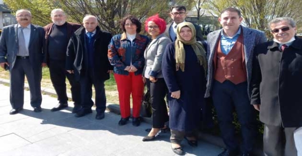 YAD İFTARA GİTTİ