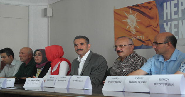 Yalova Ak Parti Teşkilatından Davutoğlu'na Tam Destek
