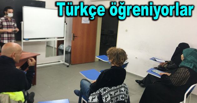 Yalova Belediyesi Türkçe kursu açtı