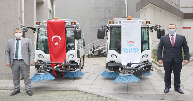 Yalova Belediyesine 2 araç