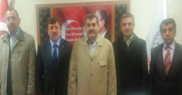 YALOVA GENÇ MEMURSEN VE BÜRO MEMURSEN'DEN  METİN KAPLAN'A ZİYARET