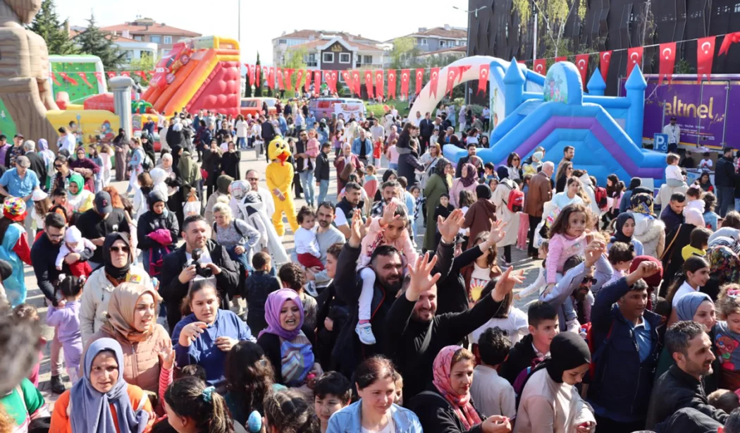 YALOVA OYUN BAHÇESİNE DÖNÜŞTÜ