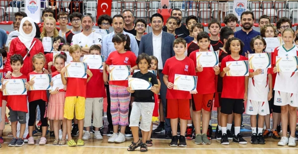 YALOVA YAZ OKULU SONA ERDİ