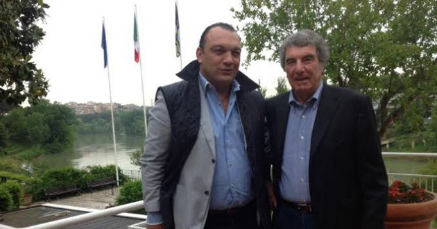 YALOVA'LI KEŞAPLI'DAN  INZAGHİ'YE ÖDÜL