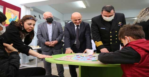 YAŞAYAN KÜTÜPHANE AÇILDI
