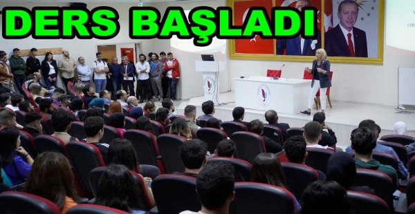 YAÜ 'DE AKADEMİK YIL AÇILDI