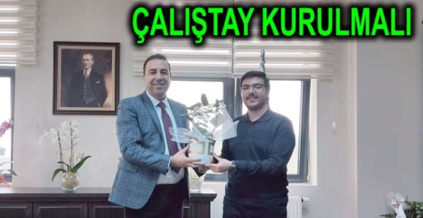 ​YAÜ 'DE ÖĞRENCİ ÇALIŞTAYI KURULMALI
