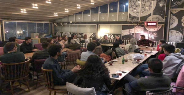 YAÜ mezunları tecrübelerini anlattı