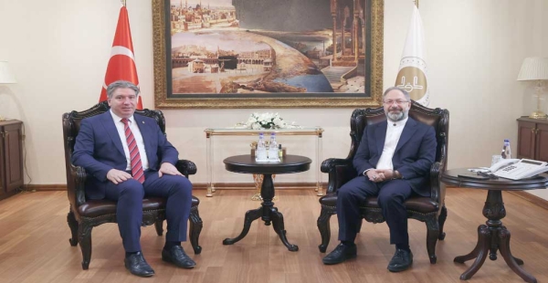 YAÜ ve DİB İŞBİRLİĞİ YAPACAK