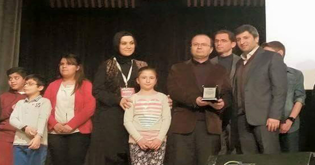 YETİMLERE SAHİP ÇIKAN OKULLARA TEŞEKKÜR PLAKETİ VERİLDİ