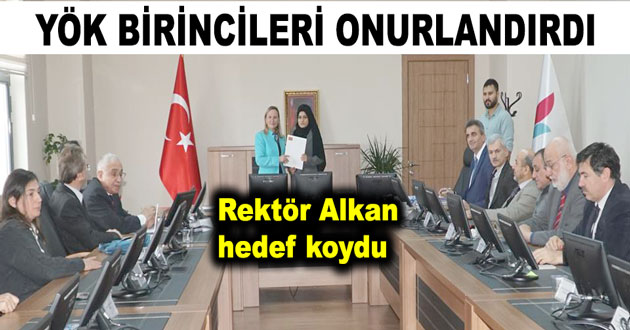 YÖK YALOVA'DAKİ BİRİNCİLERİ ONURLANDIRDI