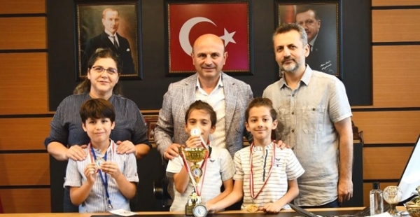 ZEKA OYUNLARINDAN DERECE İLE DÖNDÜLER